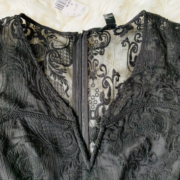 NWT XXI Black Lace Short Sleeve Romper Size Medium - Picture 4 of 6